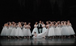 Yuhui Choe, Laura Morera, Lauren Cuthbertson, Johan Kobborg and the company