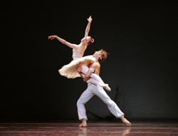Le Corsair pas de deux