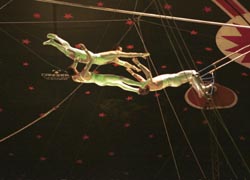 Trapeze, triple pass.