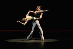Muriel Maffre and Yuri Possokhov in 'Continuum'
