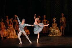 Simone Clarke and Yat-Sen Chang