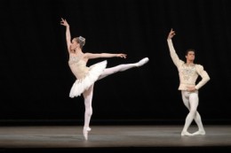 Marianela Nunez and Thiago Soares in Diamonds